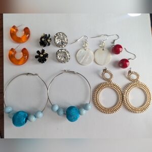 Lot Assorted Women's Earring Set — Blue, Orange, Black, Clear, White, Red, Gold